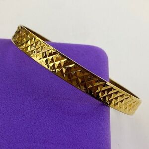 💛 Vintage Gold Plated Textured Bangle Bracelet | Geometric Faceted Finish